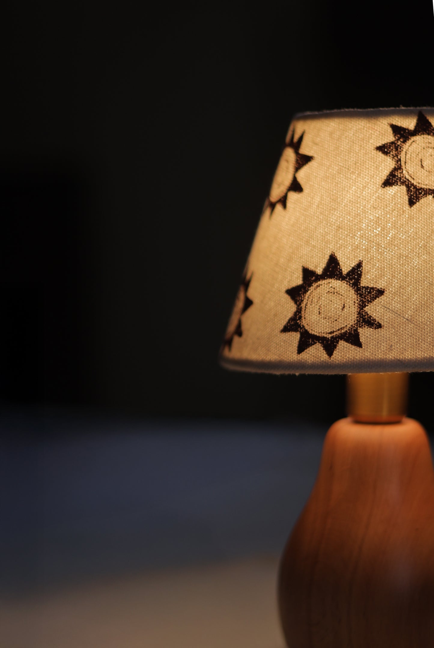 River of Lava Lamp - Wood